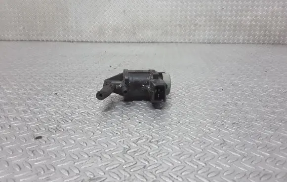 Audi A4 S4 B6 8E 8H Turbo solenoid valve 1J0906283A