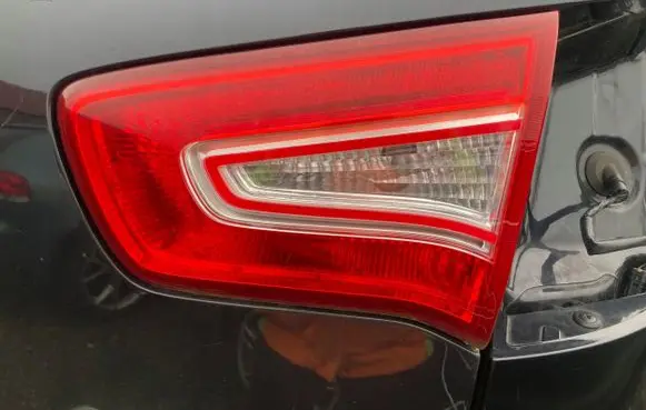 KIA Sportage Tailgate rear/tail lights 2013R