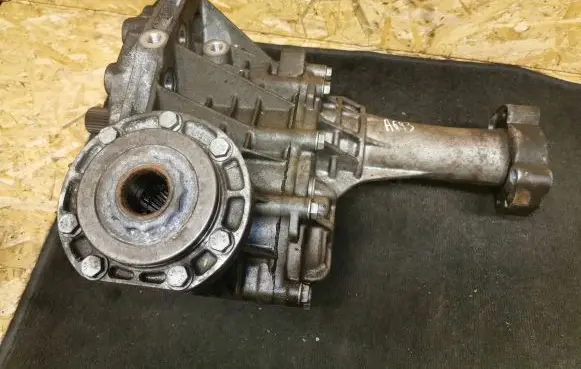 Opel Insignia A Gearbox transfer box case 24259926 3535783 S070292