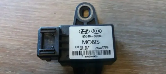 KIA Sorento ESP acceleration yaw rate sensor 956403E000