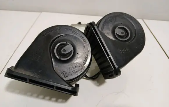 Ford Focus Horn signal 0055306
