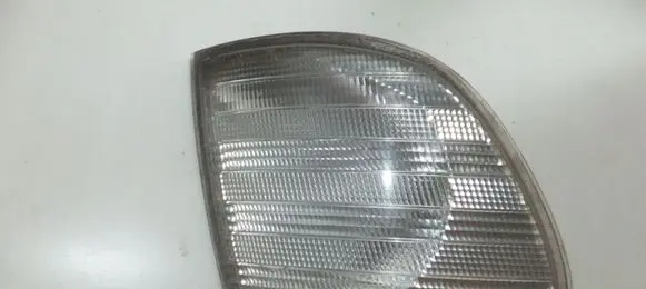 Mercedes-Benz Vito Viano W638 Front indicator light 6388200921 6RO1489