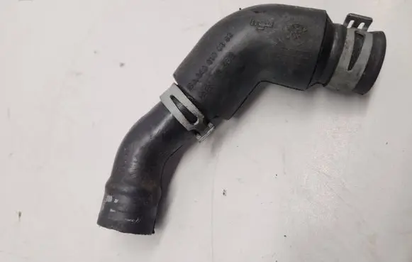 Mercedes-Benz A W169 Breather/breather pipe/hose A6400100382
