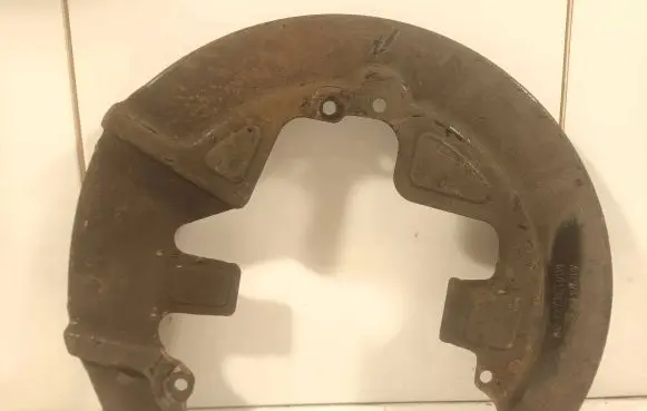 Volvo S80 Front brake disc dust cover plate 6G912C447AB