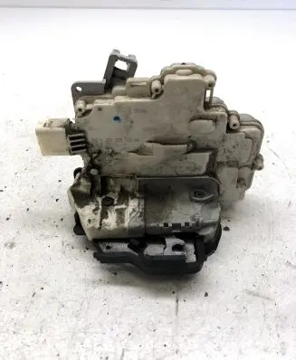 Audi A4 S4 B7 8E 8H Rear door lock 8E0839015AA