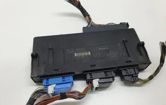 BMW 5 F10 F11 Comfort/convenience module 9267458 61359267458 6135926745802