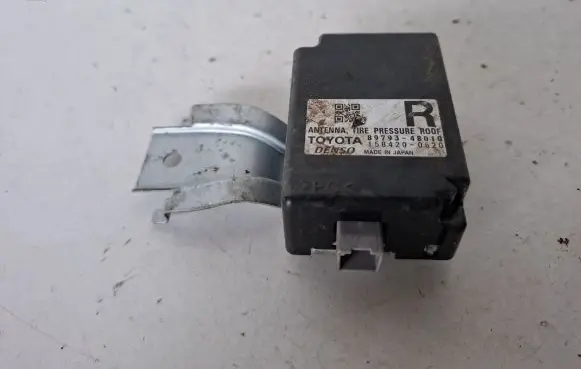 Lexus RX 450H Tire pressure control unit 8979348010 1584200620