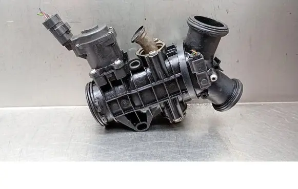 Peugeot 607 Throttle valve 4S7Q9L444C