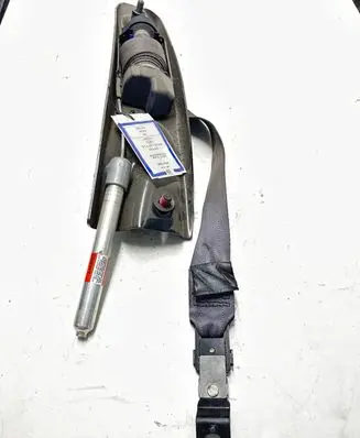 Volvo XC90 Front seatbelt 8619629