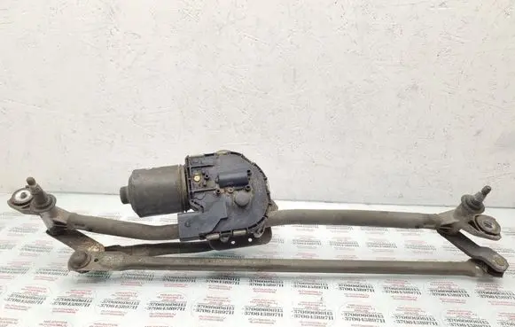Front wiper linkage and motor