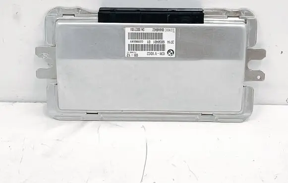 BMW 7 F01 F02 F03 F04 Suspension control unit/module 6858401