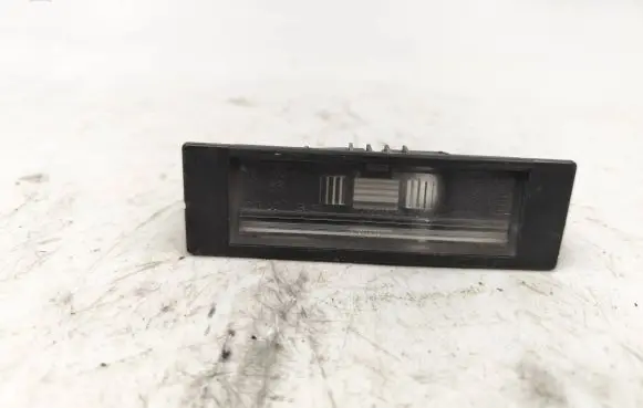 Alfa Romeo Giulietta Number plate light 04613010