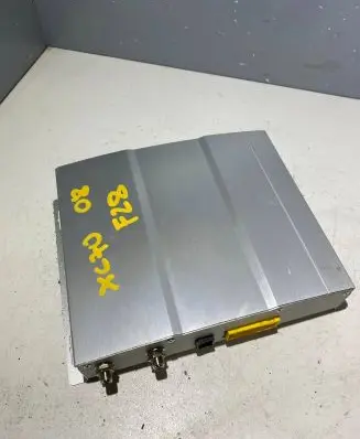 Volvo XC70 GPS navigation control unit/module 30790491 08W361 10R029656