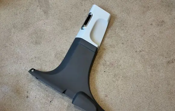 Hyundai Ioniq 5 (B) pillar trim (bottom) 85836GI100 97050GI000