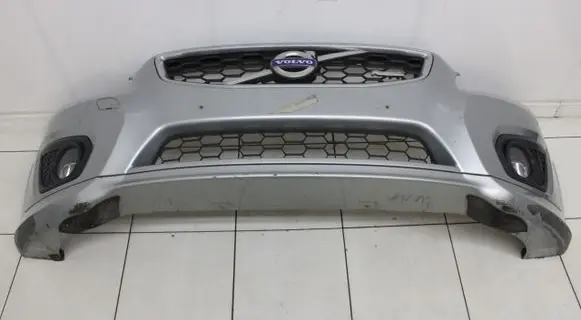 Volvo C30 Front bumper