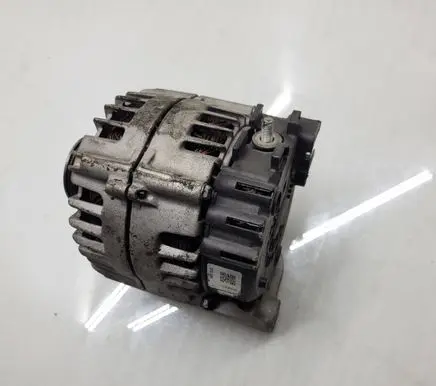 BMW 1 E81 E87 Generator/alternator