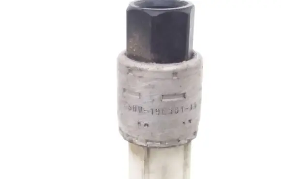 Ford Focus Air conditioning (A/C) pressure sensor 95BW19E561AA