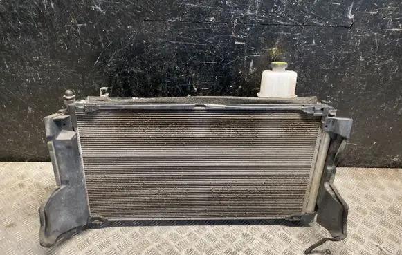 Toyota C-HR I Radiator set DT4221356022