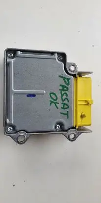 Volkswagen PASSAT B7 Airbag control unit/module