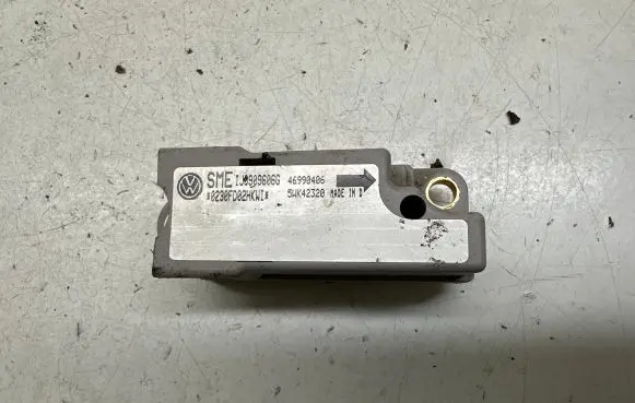 Ford Galaxy Airbag deployment crash/impact sensor 1J0909606G 5WK42320