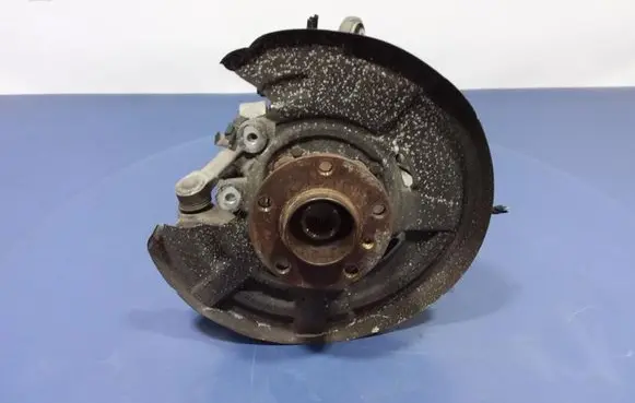 BMW M6 Front wheel hub spindle knuckle 6865900