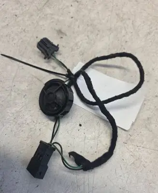 Audi A6 S6 C5 4B Front door high frequency speaker 4B0035399C