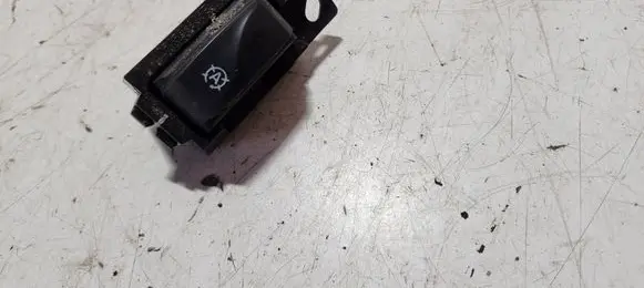 Dacia Sandero II Cruise control switch 