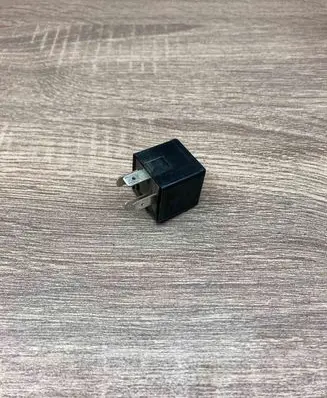 Volvo S40, V40 Other relay V23134B52X240 MB953381