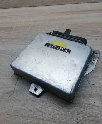 BMW 3 E30 Engine control unit/module ECU 1706077 0280000328