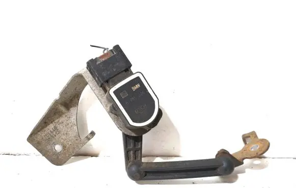 BMW X1 E84 Air suspension front height level sensor 6785206