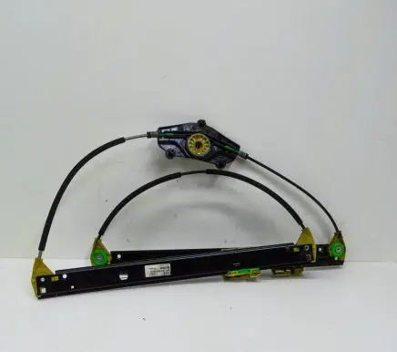 Audi A4 S4 B8 8K Front door electric window regulator 8K0837461D