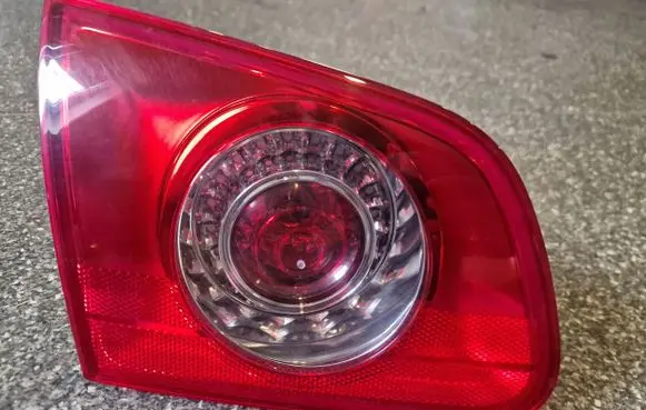 Volkswagen PASSAT B6 Tailgate rear/tail lights 3C9945093