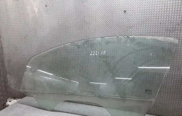 Opel Corsa D Front door window/glass (coupe) 
