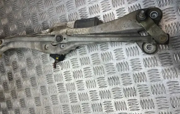 Front wiper linkage and motor