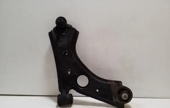 Fiat 500L Front lower control arm/wishbone 