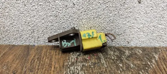 Audi A4 S4 B8 8K Airbag deployment crash/impact sensor 8K0959651 5WK43738