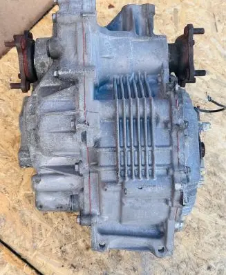 Lexus RX 450H Rear differential 8209048010