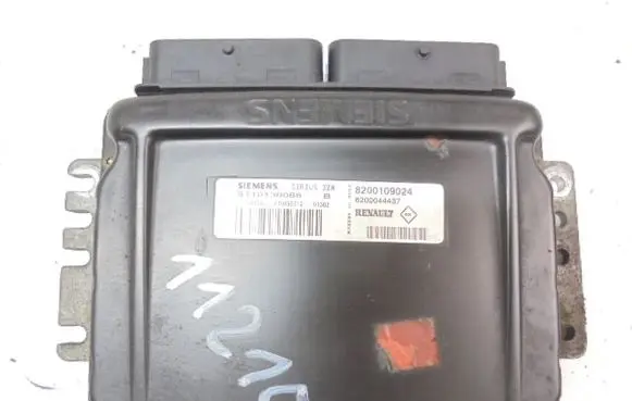 Renault Kangoo I Engine control unit/module ECU 8200109024