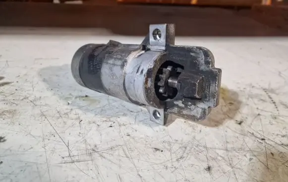 Mazda CX-7 Starter motor