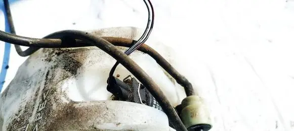 Opel Meriva A Windscreen/windshield washer pump 90585762