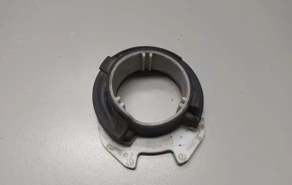 Peugeot 2008 II Rear coil spring rubber mount 9834530680