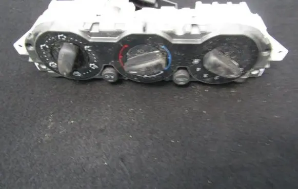 Ford Focus Climate control unit 69607324 3m5t-19980-ad
