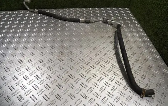 Opel Vivaro Power steering hose/pipe/line 497255549R 93868483
