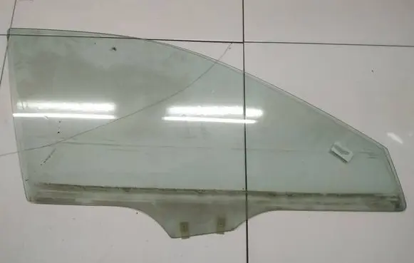 Mazda 6 Front door window glass four-door as2