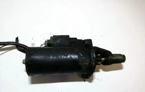 Audi A6 S6 C5 4B Starter motor 0001109021 0001109022