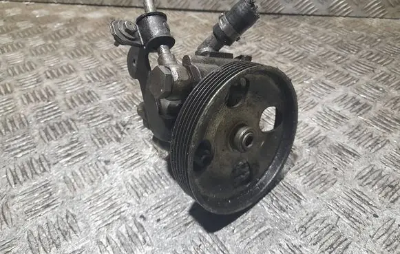 Ford Focus Power steering pump 9658419280 7617955559