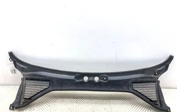BMW X3 F25 Wiper trim 15671610