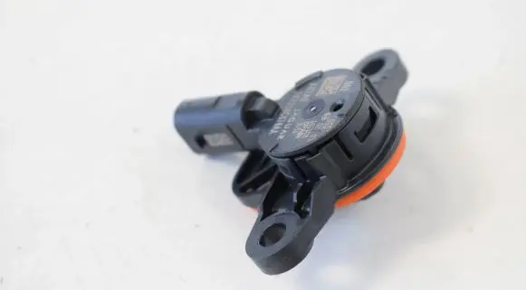 Jaguar F-Pace Airbag deployment crash/impact sensor FK7214C676AA