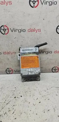 Nissan X-Trail T30 Airbag control unit/module 988208H405 08823