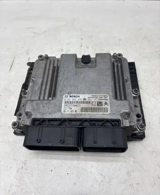 Peugeot 308 Engine control unit/module 9814182680